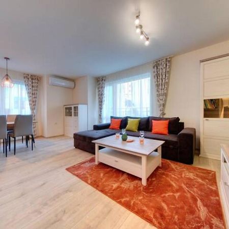 Flora - Beautiful *New* Apartment To The Beach 부르가스 외부 사진