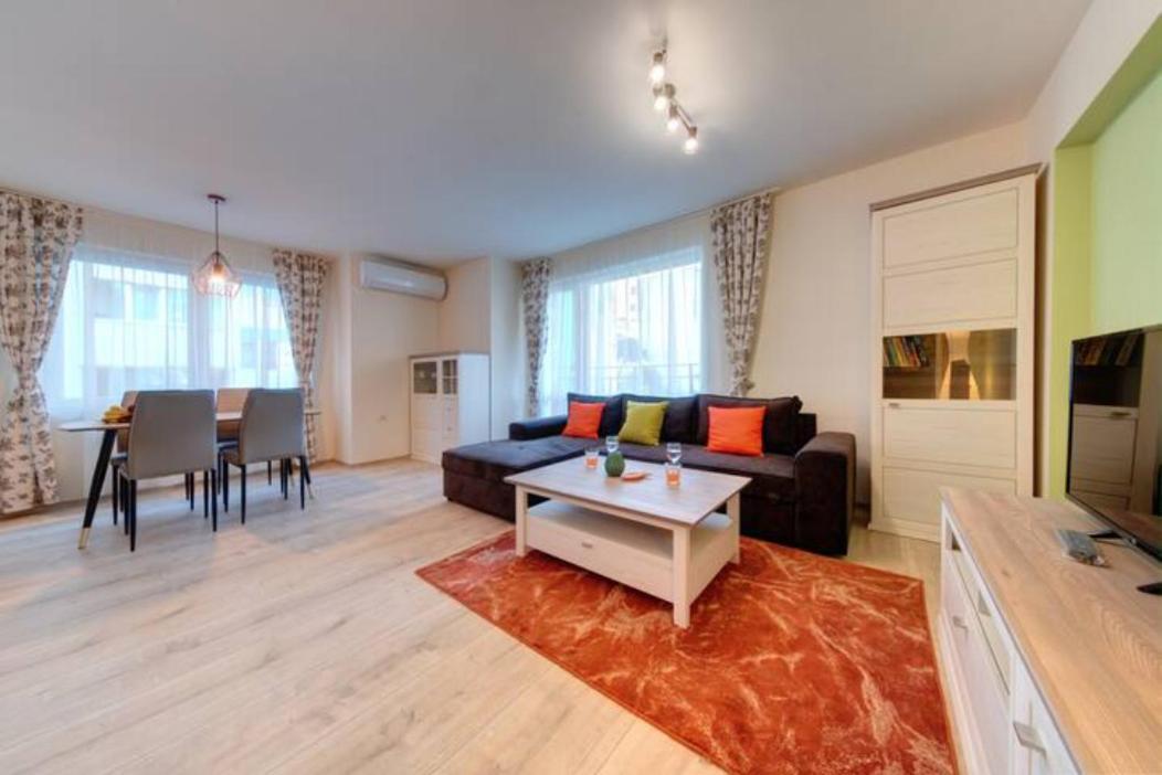 Flora - Beautiful *New* Apartment To The Beach 부르가스 외부 사진