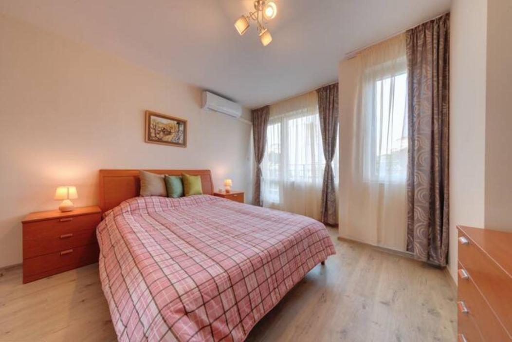 Flora - Beautiful *New* Apartment To The Beach 부르가스 외부 사진